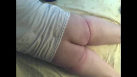 Snapshot of bedwetboy chatting on 30, 10, 2025 Bedwetboys online show from 30, 10, 2025