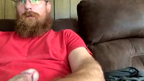 Snapshot of beeffarmer420 chatting on 20, 7, 2026 beeffarmer420 online show from 20, 7, 2026