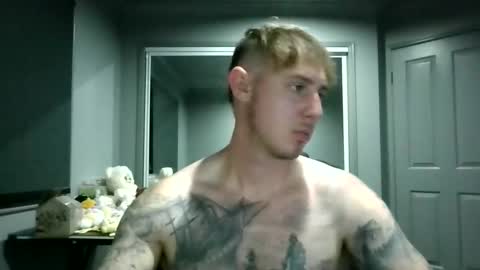 Snapshot of beelzebubxo chatting on 25, 10, 2025 beelzebubxo online show from 25, 10, 2025