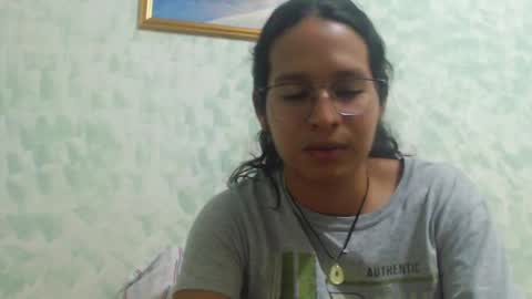 Snapshot of beentage chatting on 23, 12, 2024 Alex online show from 23, 12, 2024