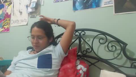 Snapshot of beentage chatting on 31, 12, 2024 Alex online show from 31, 12, 2024