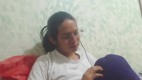 Snapshot of beentage chatting on 4, 1, 2025 Alex online show from 4, 1, 2025