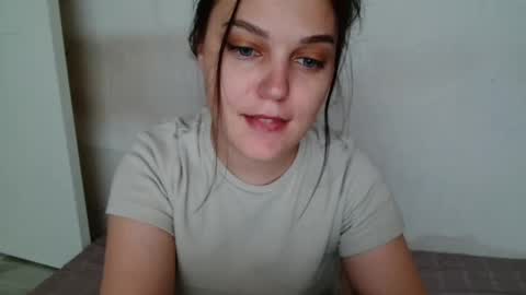 Snapshot of behappy4self chatting on 20, 5, 2026 fuckharddadyback online show from 20, 5, 2026