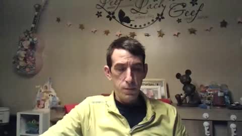 Snapshot of belgianboy33 chatting on 2, 2, 2026 Dreamcock online show from 2, 2, 2026