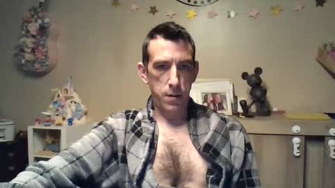 Snapshot of belgianboy33 chatting on 12, 4, 2026 Dreamcock online show from 12, 4, 2026