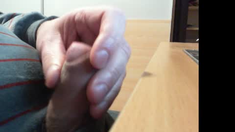 Snapshot of belgianfatcock chatting on 6, 1, 2025 belgianfatcock online show from 6, 1, 2025