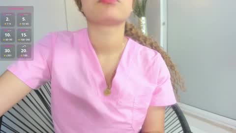 Snapshot of belinda_hills chatting on 3, 2, 2025 belinda online show from 3, 2, 2025