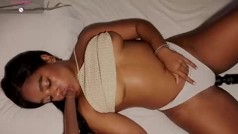 Snapshot of belkis_mills chatting on 29, 4, 2026 Belkis online show from 29, 4, 2026