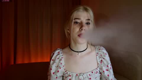 Snapshot of bella_amoury chatting on 10, 5, 2026 Bella online show from 10, 5, 2026