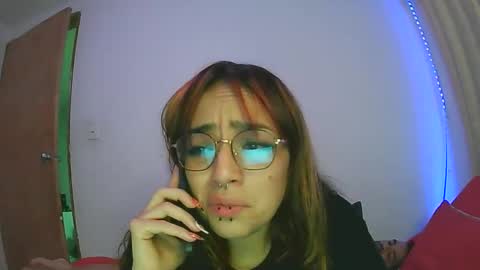 bella_and_koko online show from 10, 1, 2026