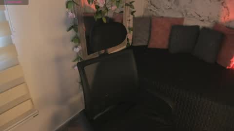 Snapshot of bella_desi chatting on 15, 5, 2026 Dessi online show from 15, 5, 2026