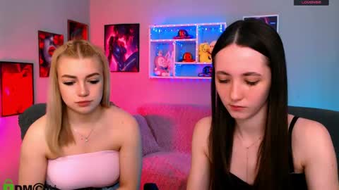 Snapshot of bella_dorn chatting on 24, 5, 2026 Bella online show from 24, 5, 2026