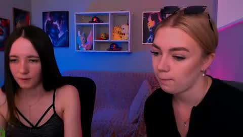 Snapshot of bella_dorn chatting on 24, 6, 2026 Bella online show from 24, 6, 2026
