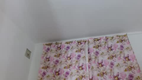 bella_gentle online show from 17, 4, 2026