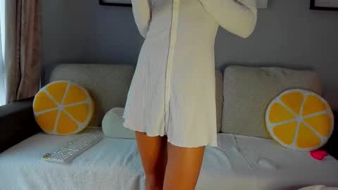 Anna  online show from 24, 10, 2025