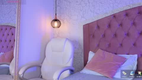 Bella online show from 7, 1, 2025