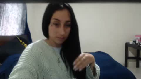 bella_luna34 online show from 9, 3, 2026