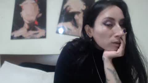 Snapshot of bella_luna34 chatting on 24, 4, 2026 bella_luna34 online show from 24, 4, 2026