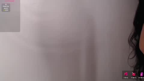 Snapshot of bella_musee chatting on 22, 2, 2025   online show from 22, 2, 2025