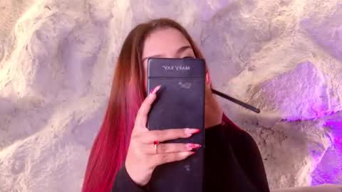  BELLA  online show from 5, 3, 2026