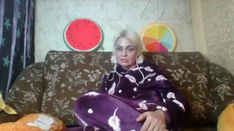 Snapshot of bella_nathalie chatting on 19, 10, 2025 Bella Nathalie online show from 19, 10, 2025