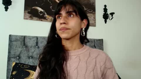 Bella online show from 9, 11, 2025