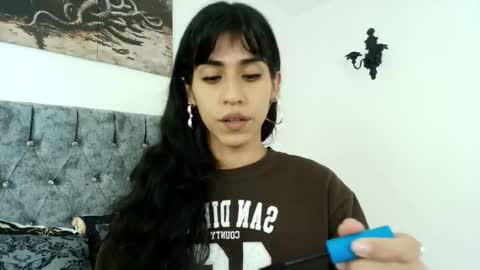 Snapshot of bella_poisonous chatting on 28, 2, 2026 Bella online show from 28, 2, 2026