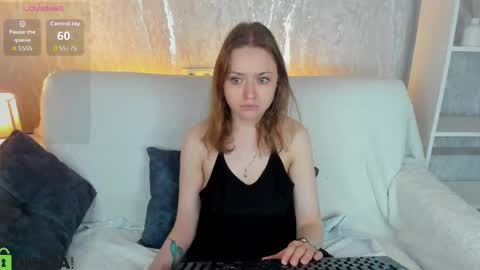 Snapshot of bella_ramsi chatting on 25, 5, 2026 Linda Bella online show from 25, 5, 2026