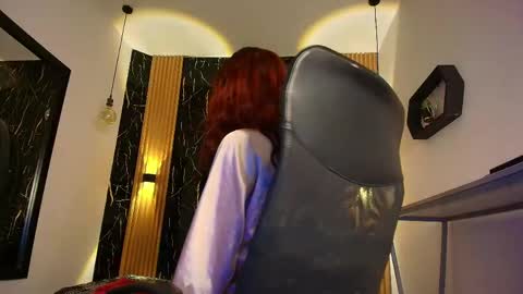 Snapshot of bella_salvatore chatting on 10, 5, 2026 online show from 10, 5, 2026