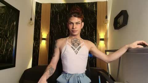 Snapshot of bella_salvatore chatting on 19, 5, 2026 online show from 19, 5, 2026