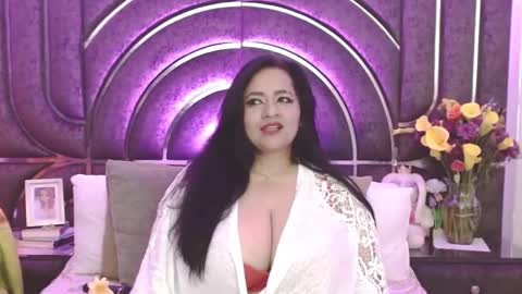  Bella Taylore  online show from 18, 9, 2025