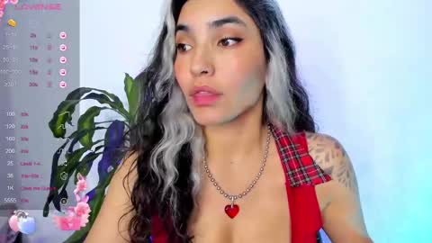 Bella online show from 6, 12, 2024