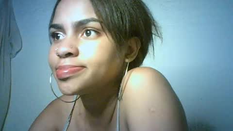 Snapshot of bellabeltra chatting on 10, 12, 2024 Bella online show from 10, 12, 2024