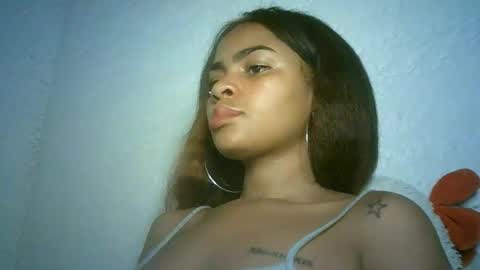 Snapshot of bellabeltra chatting on 10, 12, 2024 Bella online show from 10, 12, 2024