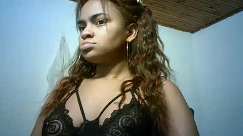 Snapshot of bellabeltra chatting on 24, 1, 2025 Bella online show from 24, 1, 2025