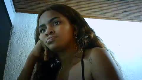 Snapshot of bellabeltra chatting on 2, 2, 2025 Bella online show from 2, 2, 2025