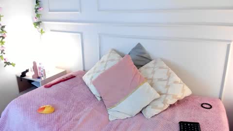                        online show from 21, 12, 2025