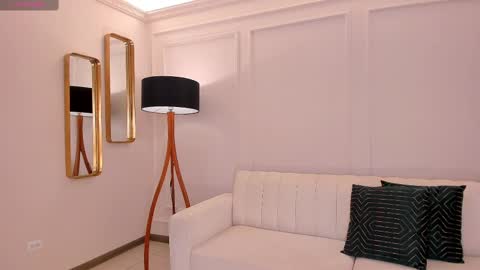  Bella C  online show from 12, 3, 2025