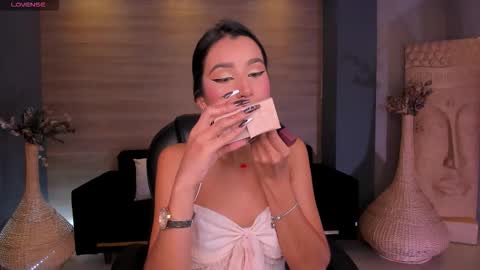  Bella C  online show from 4, 3, 2026