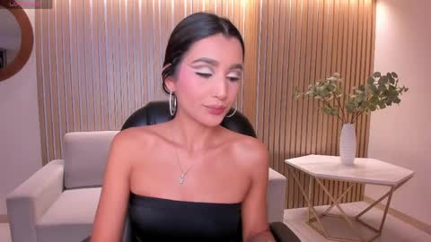 Snapshot of bellacarteer_ chatting on 6, 5, 2026 Bella C online show from 6, 5, 2026