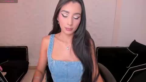 Snapshot of bellacarteer_ chatting on 21, 6, 2026 Bella C online show from 21, 6, 2026