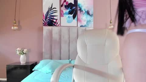 Snapshot of bellaclaiir chatting on 1, 3, 2025 Bella Clair online show from 1, 3, 2025