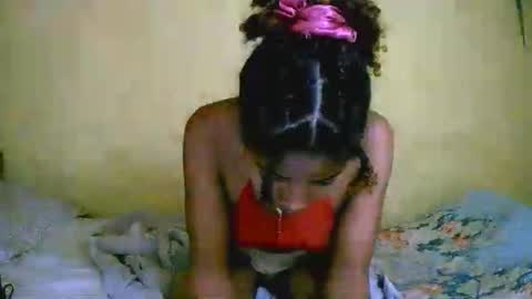 Snapshot of bellaena chatting on 7, 10, 2025 bellaena online show from 7, 10, 2025