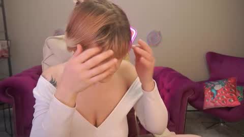 Bella online show from 27, 2, 2026