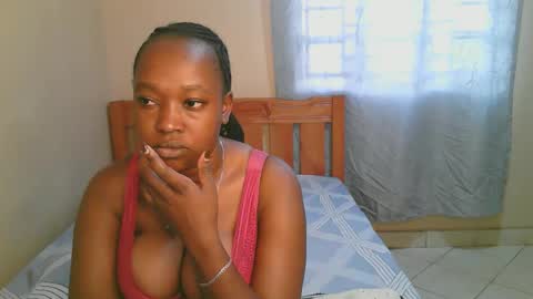 Bella online show from 4, 11, 2025