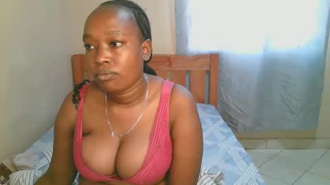 Bella online show from 5, 11, 2025