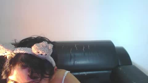 Snapshot of bellaluxxs chatting on 15, 5, 2026 MY NAME IS BELL online show from 15, 5, 2026