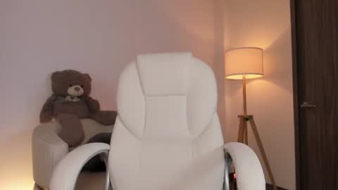 Snapshot of bellamia_ chatting on 14, 6, 2026 Bella Mia online show from 14, 6, 2026