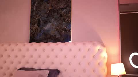 Snapshot of bellanoirre chatting on 24, 6, 2026 Bella online show from 24, 6, 2026