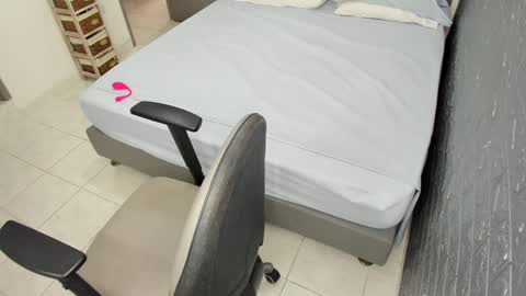 Bella  Angelycal online show from 4, 10, 2025